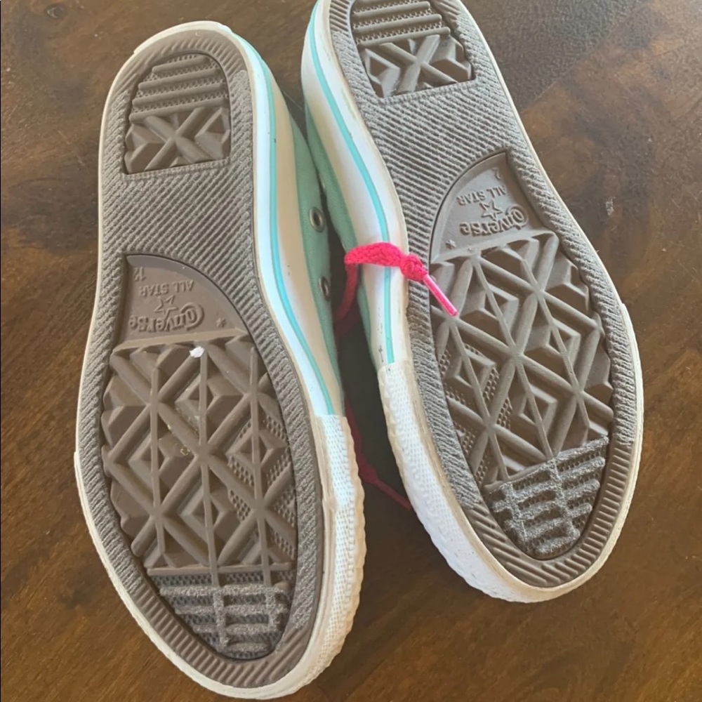 Converse girls shoe - Picture 3 of 3